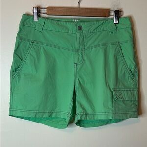 Title Nine Vibrant Green Women's Cargo Shorts Athletic Hiking Size 10